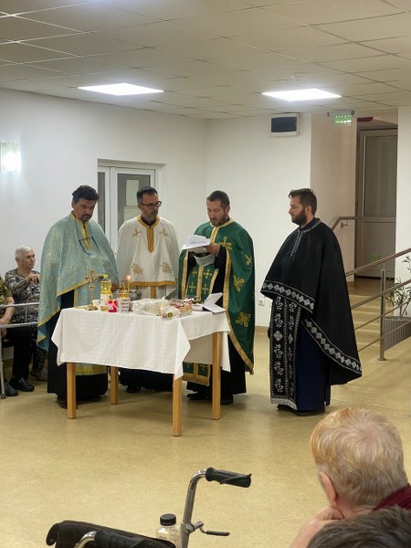 Bătrâneți binecuvântate la Centrul Medico Social de la Dedulești, protoieria Pitești