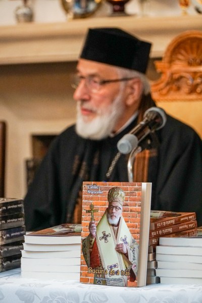 Bucuria de a trăi – lansare de carte la Mănăstirea Agapia