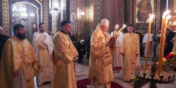 Sfântul Ierarh Nicolae, sărbătorit la Catedrala Voievodală din Curtea de Argeș