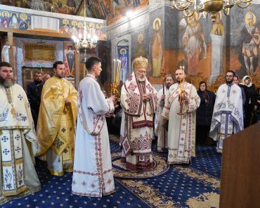 Slujire Arhierească la Mănăstirea Glavacioc