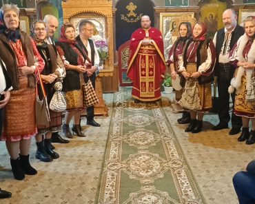 În sunet de colind, parohia Pietroșani, protoieria Mioveni