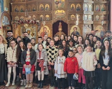 Astăzi S-a născut Hristos, colinde la  parohia Găvana IV, protoieria Pitești