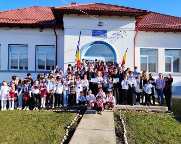 Crăciunul copilăriei, ieri și azi – cateheză la Școala Gimnazială din Beleți Negrești