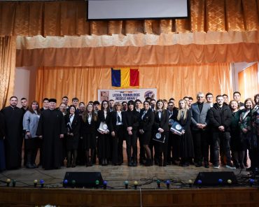 Mihai Eminescu – Sfântul preacurat al ghiersului românesc, la Seminarul Teologic din Curtea de Argeș