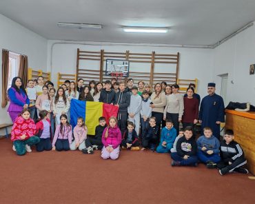 EMINESCU ESTE VIU -activitate educațional-catehetică la Școala Gimnazială Nr. 1 Valea Danului