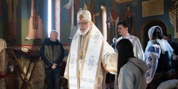 Chiriarhul Argeșului și Muscelului a slujit la Schitul de la Oești în Duminica Ortodoxiei