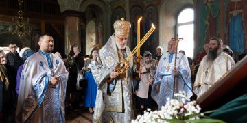 Slujire Arhierească la hramul parohiei Domnești de Jos