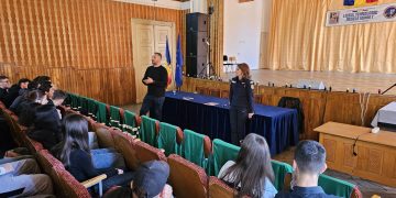Siguranță școlară și rutieră la Seminarul Teologic din Curtea de Argeș