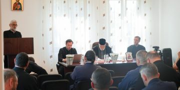 Conferințe preoțești în protoieriile Topoloveni și Mioveni