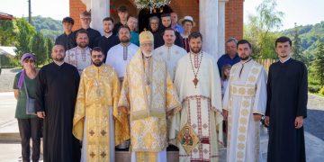Sfântul Ierarh Nifon prăznuit la Schitul din Oesti