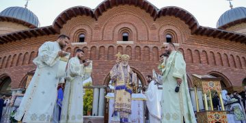 Sărbătoarea Adormirii Maicii Domnului prăznuită la noua Catedrală Arhiepiscopală