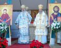 Slujbă de hram la noua mănăstire de la Corbii de Piatră