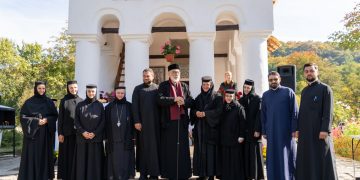 Binecuvântare Arhierească la hramul Schitului Brătășești