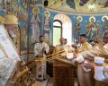 Biserica parohiei Săpata a fost resfințită