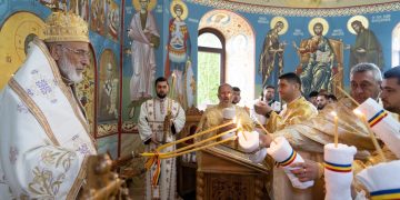 Biserica parohiei Săpata a fost resfințită