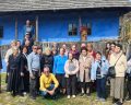 Comunitatea credincioșilor deficienți de auz din Argeș, în rugăciune la hramul Mănăstirii Corbii de Piatră